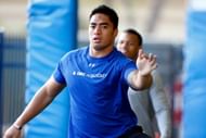 Linebacker Manti Te'o of the Notre Dame Fighting Irish works out at IMG Academy on January 23, 2013 in Bradenton, Florida.